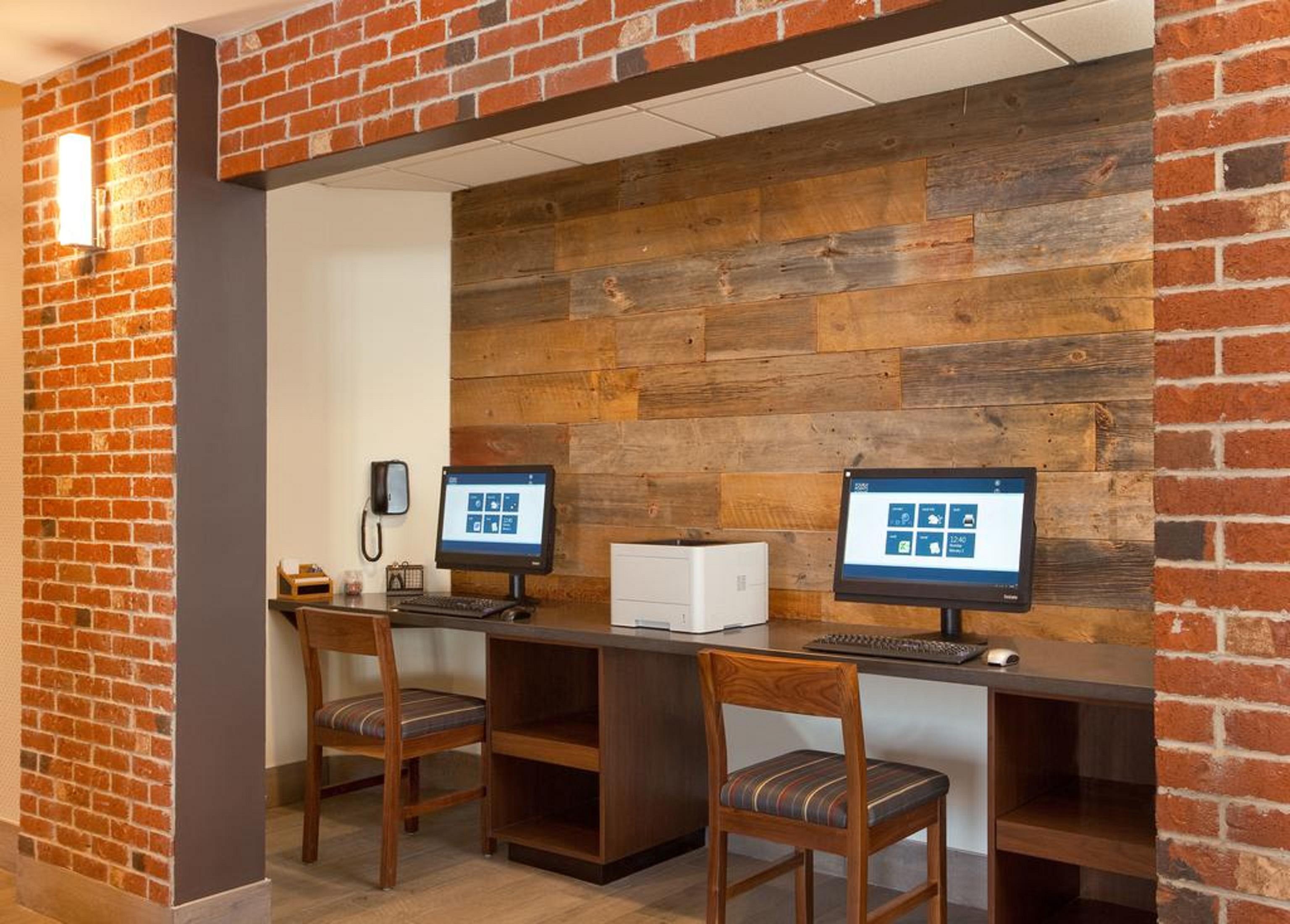 Four Points By Sheraton Cleveland Airport Facilities photo
