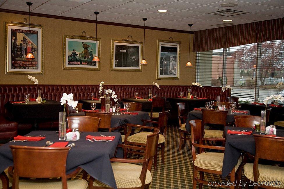 Four Points By Sheraton Cleveland Airport Exterior photo